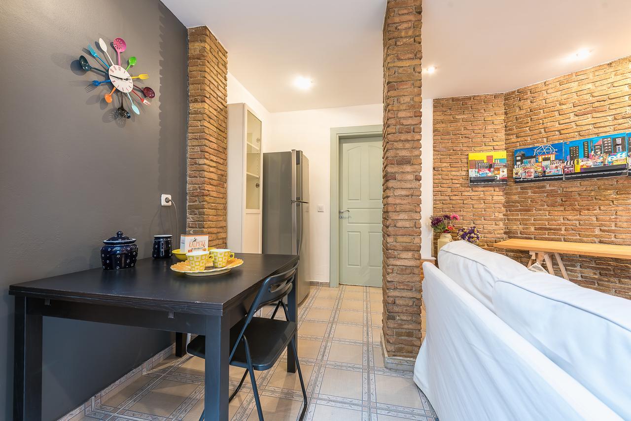 Elegant Kerameikos Apartment By Cloudkeys Aten Exteriör bild