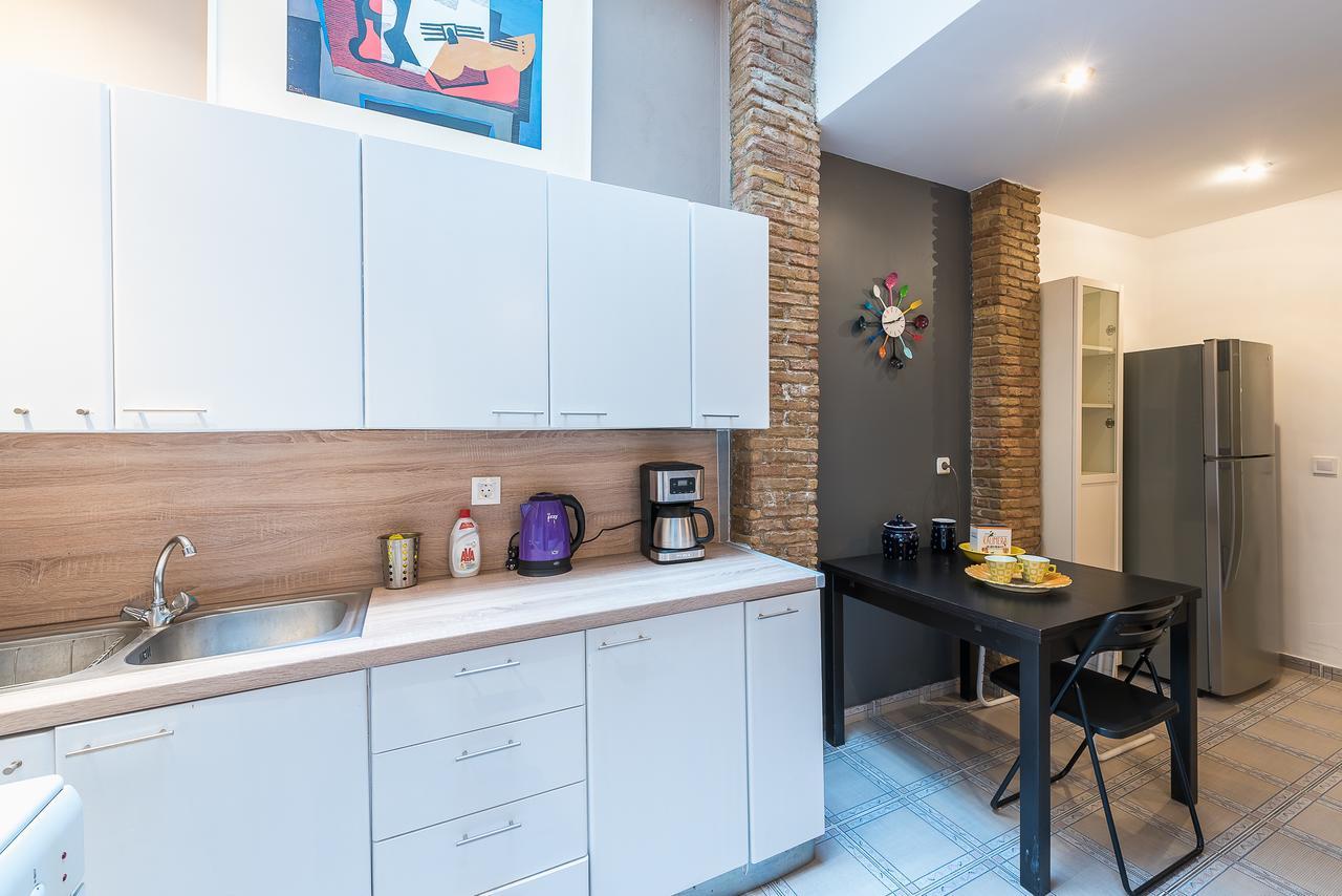 Elegant Kerameikos Apartment By Cloudkeys Aten Exteriör bild